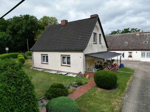 Foto - Haus zum Kaufen in Knüppeldamm 120.000,00 € 110 m²