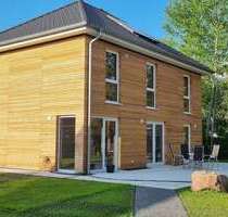 Haus zum Mieten in Borkwalde 2.390,00 € 198 m²