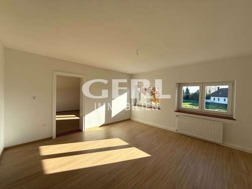 Foto - Wohnung zum Mieten in Parkstetten 700,00 € 98.83 m²