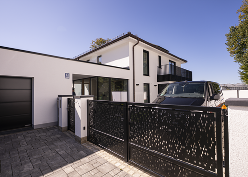 Foto - Haus zum Kaufen in München 3.360.000,00 € 430 m²