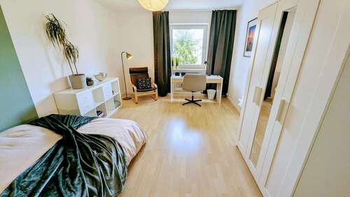 Foto - WG-Zimmer in München 895,00 € 19 m²