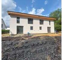 Haus zum Kaufen in Creußen 399.000,00 € 144.91 m²