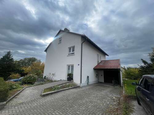 Foto - Haus zum Kaufen in Weidhausen bei Coburg 255.000,00 € 170 m²