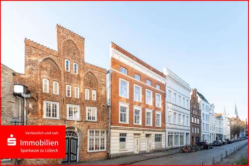 Foto - Haus zum Kaufen in Lübeck 900.000,00 € 334 m²