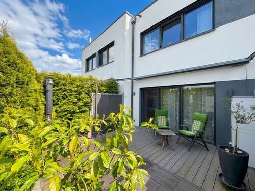 Foto - Wohnung zum Kaufen in Bitterfeld-Wolfen 260.000,00 € 95 m²