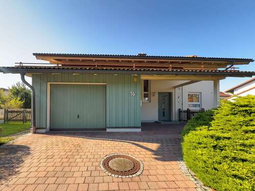 Foto - Haus zum Kaufen in Tacherting 725.000,00 € 127 m²