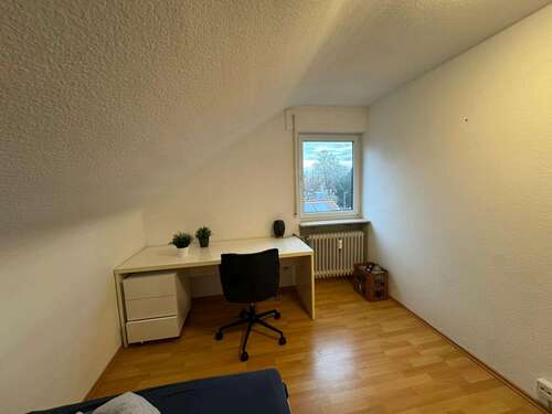 Foto - WG-Zimmer in Stuttgart 400,00 € 12 m²