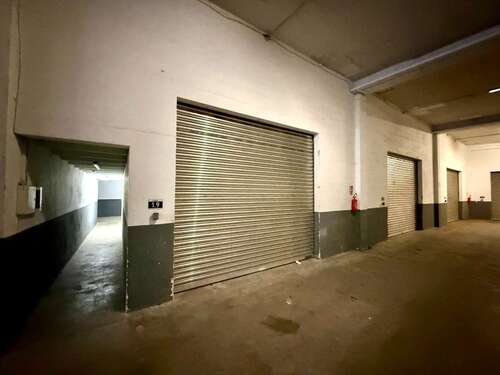 Foto - Halle in Lübeck 546,00 € 84 m² - 546,00&nbsp;EUR Kaltmiete, ca.&nbsp; 84,00&nbsp;m&sup2;