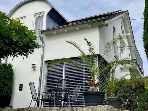 Foto - Haus zum Kaufen in Kirchentellinsfurt 899.000,00 € 198 m²