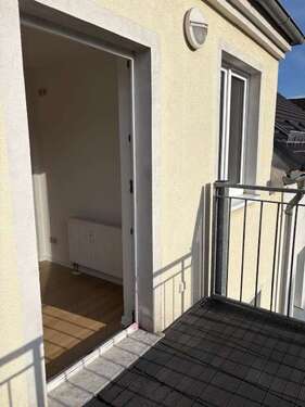 Foto - Wohnung zum Mieten in Werdau 400,00 € 70 m²