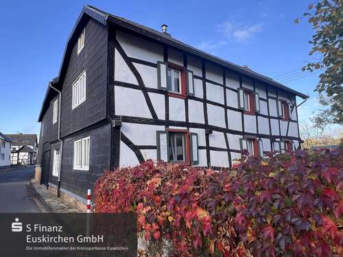 Foto - Haus zum Kaufen in Kall 179.000,00 € 151.99 m²