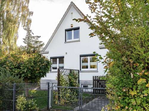 Foto - Haus zum Kaufen in Bremerhaven 199.900,00 € 87 m²