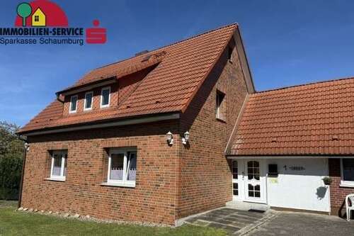 Foto - Haus zum Kaufen in Nienstädt 193.000,00 € 154.97 m²