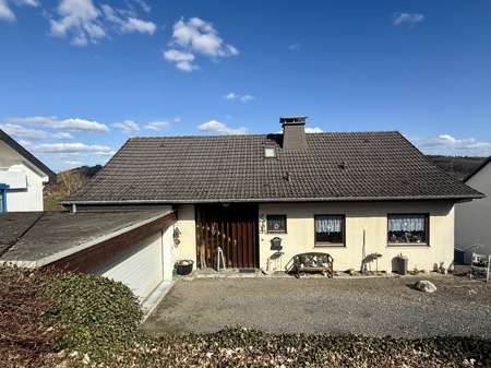 Foto - Haus zum Kaufen in Sundern Enkhausen 249.500,00 € 161 m²