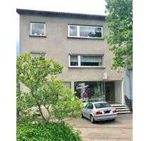 Haus zum Kaufen in Neunkirchen 225.000,00 € 260 m²