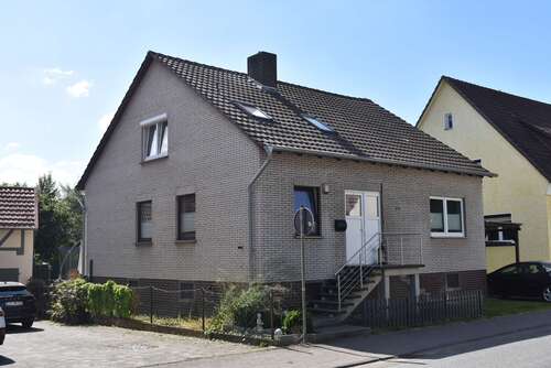 Foto - Haus zum Kaufen in Adelebsen 335.000,00 € 161 m²