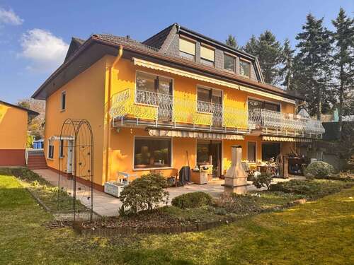 Foto - Haus zum Kaufen in Taunusstein Neuhof 725.000,00 € 340 m²