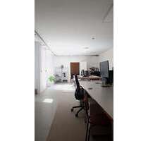 Büro in Berlin 270,00 € 4 m² - 270,00&nbsp;EUR Kaltmiete, ca.&nbsp; 4,00&nbsp;m&sup2; in Berlin (PLZ: 10961)