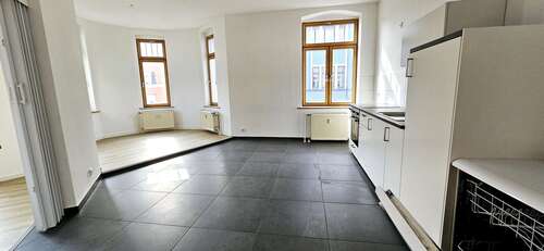 Foto - Wohnung zum Mieten in Sachsen - Limbach-Oberfrohna 550,00 € 90 m²