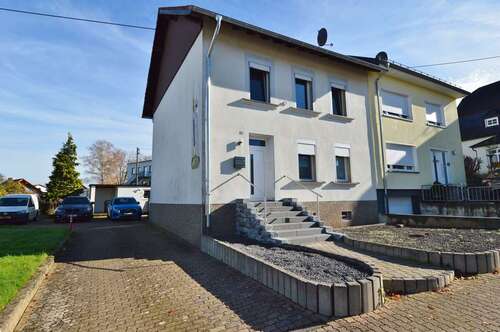 Foto - Haus zum Kaufen in Rehlingen-Siersburg 235.000,00 € 114.7 m²