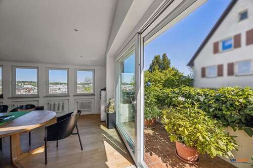 Foto - Haus zum Kaufen in Stuttgart 979.000,00 € 212 m²