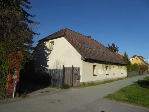 Foto - Haus zum Kaufen in Falkensee 890.000,00 € 220 m²