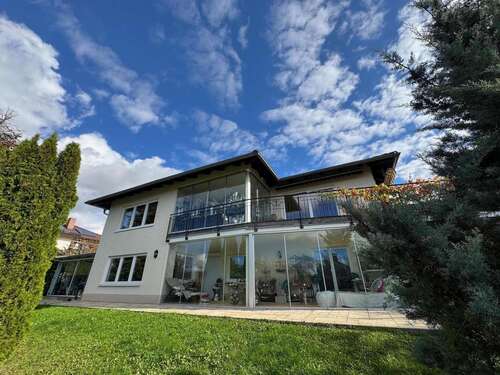 Foto - Haus zum Kaufen in Ortenburg 690.000,00 € 205 m²