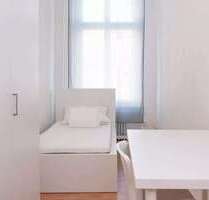 WG-Zimmer in Berlin 700,00 € 10 m²