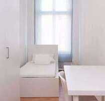 WG-Zimmer in Berlin 700,00 € 10 m²