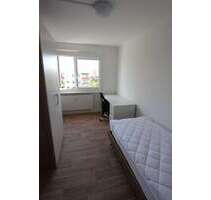 Wohnung zum Mieten in Gera 190,00 € 25.7 m²