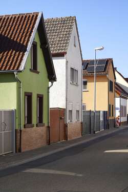 Foto - Haus zum Kaufen in Fußgönheim 360.000,00 € 114 m²