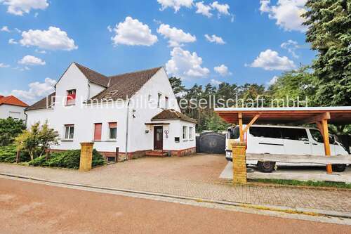 Foto - Haus zum Kaufen in Zahna-Elster 185.000,00 € 209 m²
