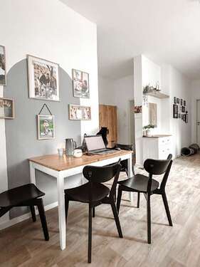 Foto - Wohnung zum Mieten in Burkhardtsdorf 600,00 € 90 m²