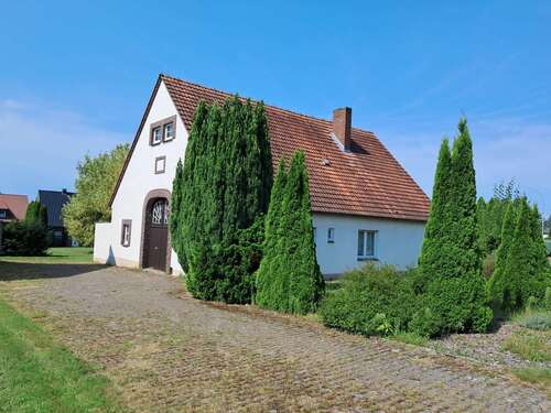 Foto - Haus zum Kaufen in Halle (Westf.) 239.000,00 € 147.84 m²