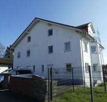 Haus zum Mieten in Linden 2.500,00 € 211 m²
