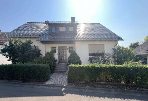 Foto - Haus zum Kaufen in Wetzlar- Blasbach 415.000,00 € 196 m²