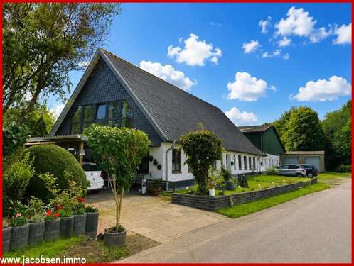 Foto - Haus zum Kaufen in Lindewitt 430.000,00 € 254.8 m²