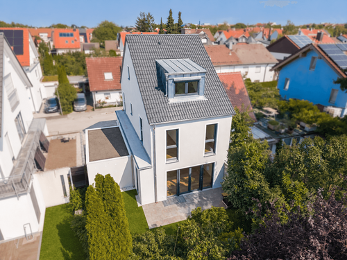 Foto - Haus zum Kaufen in München 1.465.000,00 € 148.63 m²