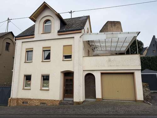 Foto - Haus zum Kaufen in Münstermaifeld 69.000,00 € 140 m²