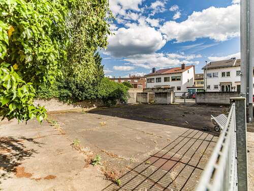 Foto - Haus zum Kaufen in Bischofsheim 1.579.000,00 € 737.93 m²