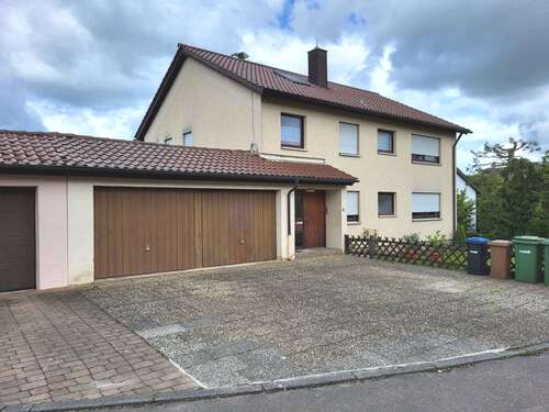 Foto - Wohnung zum Mieten in Oberstenfeld 850,00 € 91 m²