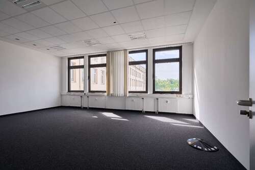 Foto - Büro in Nürnberg 4.438,00 € 451 m²