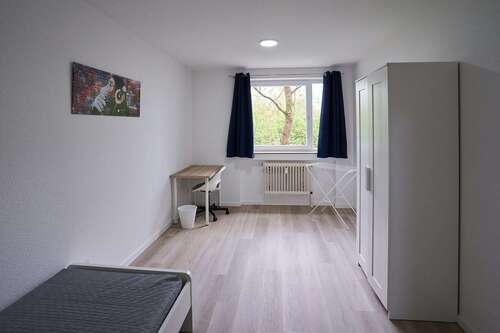 Foto - WG-Zimmer in Düsseldorf 609,00 € 9 m²