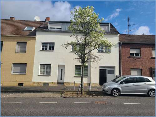 Foto - Haus zum Kaufen in Bergheim 640.000,00 € 385.68 m²
