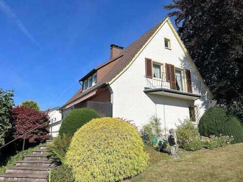 Foto - Haus zum Kaufen in Warstein 230.000,00 € 120 m²