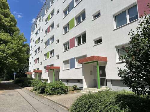 Foto - Wohnung zum Mieten in Chemnitz 300,00 € 56.35 m²