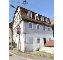 Haus zum Kaufen in Künzelsau 169.000,00 € 220 m²