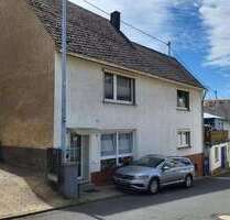 Haus zum Kaufen in Urmersbach 179.000,00 € 195.5 m²