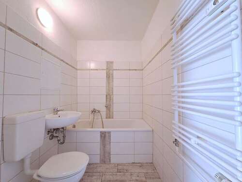 Foto - Wohnung zum Mieten in Plauen 346,50 € 69.3 m²