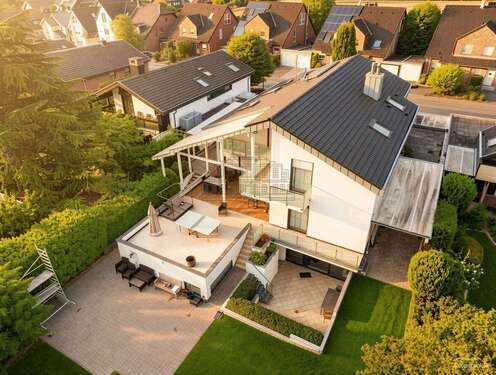 Foto - Haus zum Kaufen in Eschweiler 1.499.000,00 € 598 m²